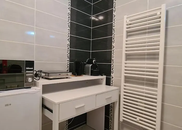 Дом отдыха Independant Pres Du Futuroscope Et Poitiers